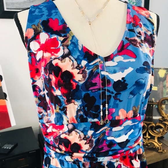 London Times Dresses & Skirts - London Times Watercolor Maxi✨